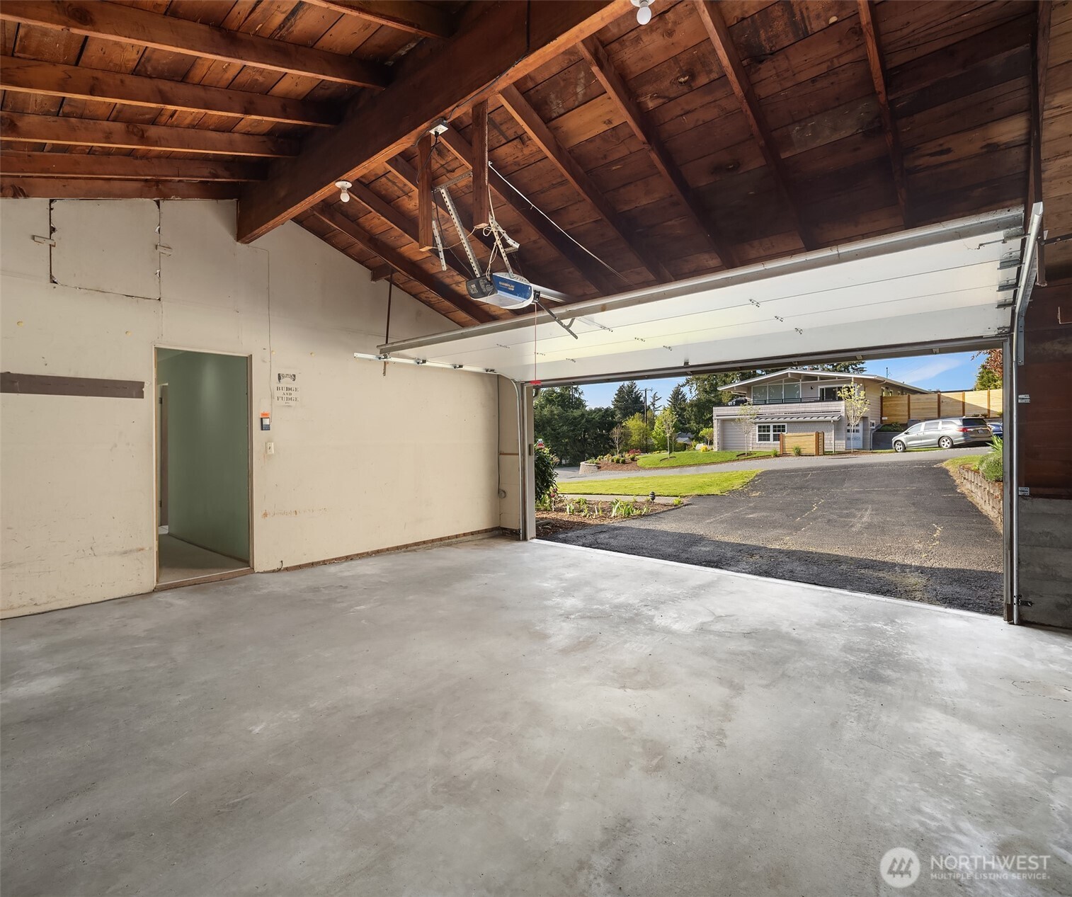 8205 SE 71st Street