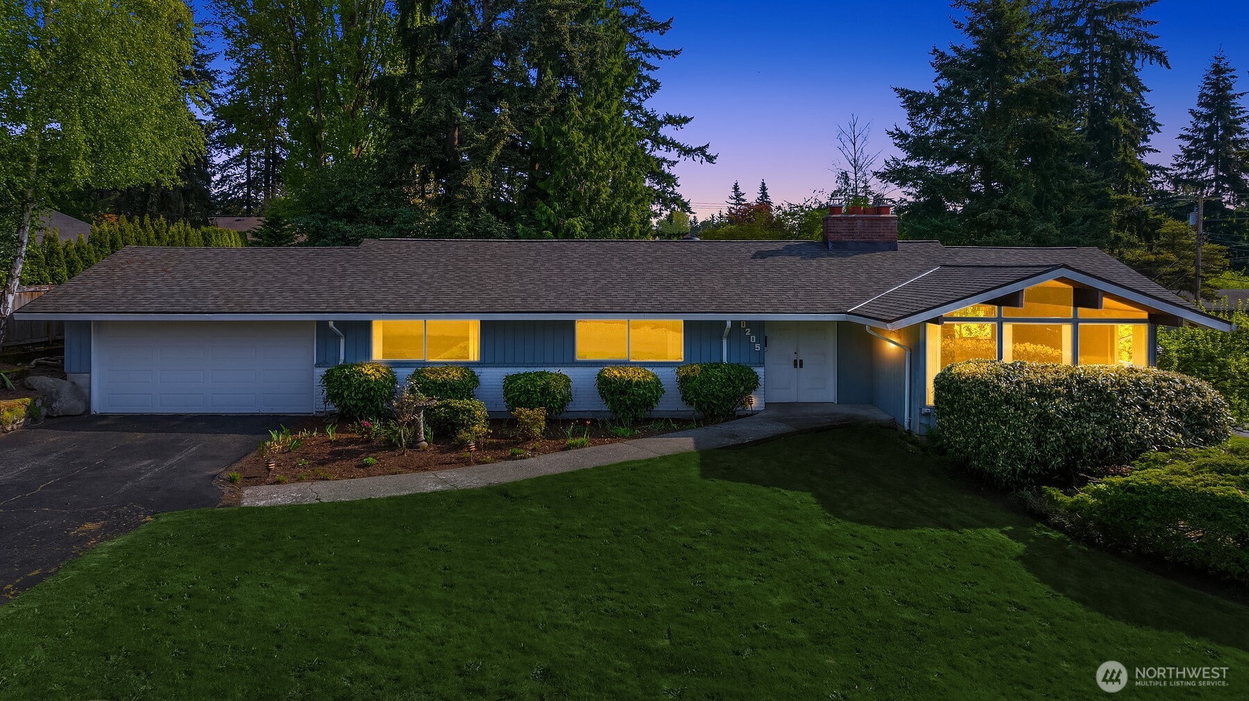 8205 SE 71st Street