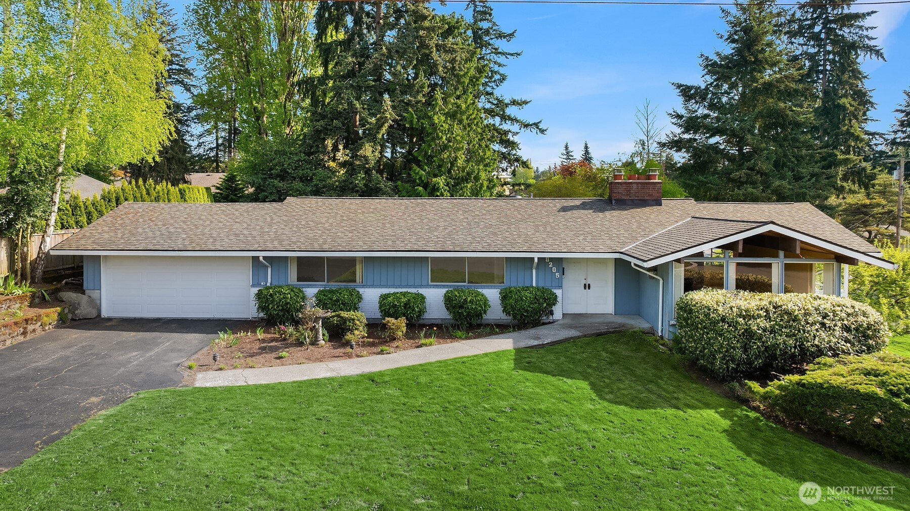 8205 SE 71st Street