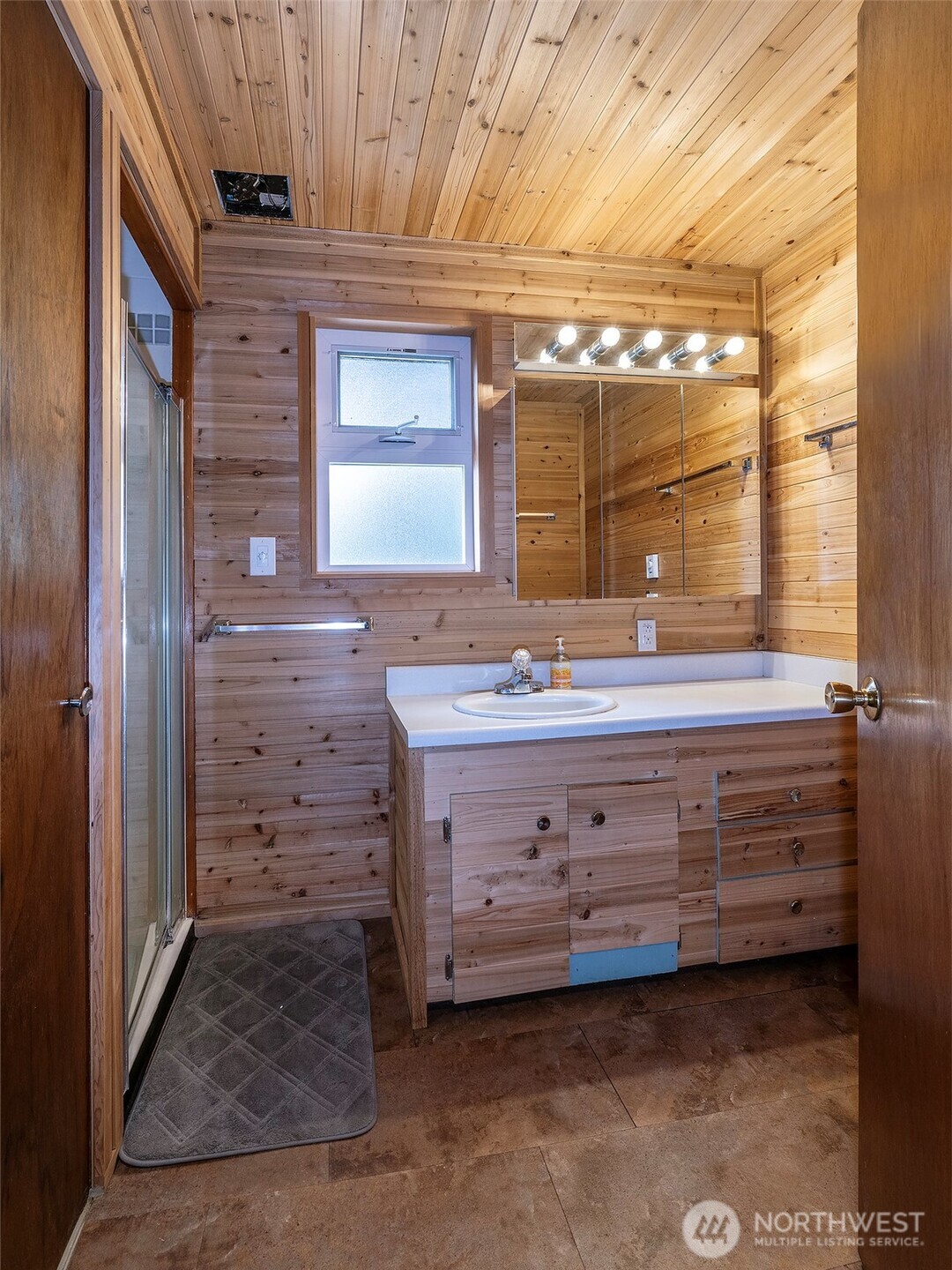 26 E Port Gardner Dr