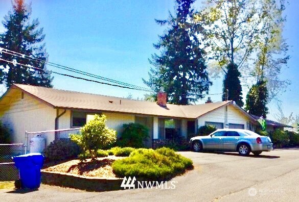 4418 4416 108th Avenue E