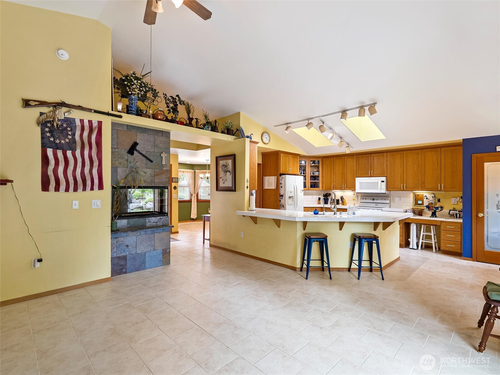 711 S Tulloch Road