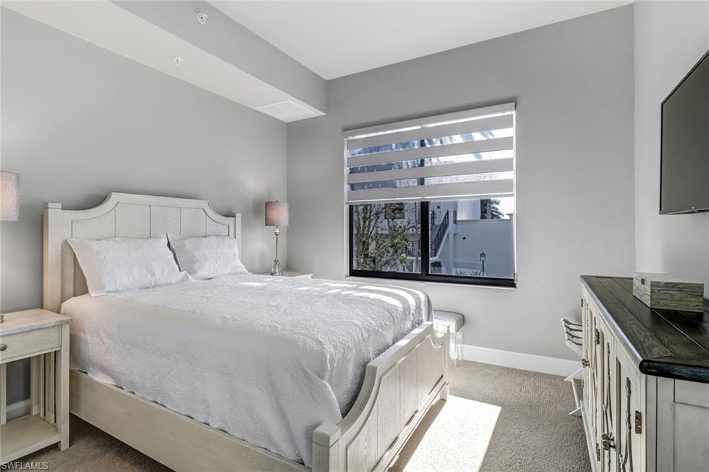 1111 Central AVE # 203