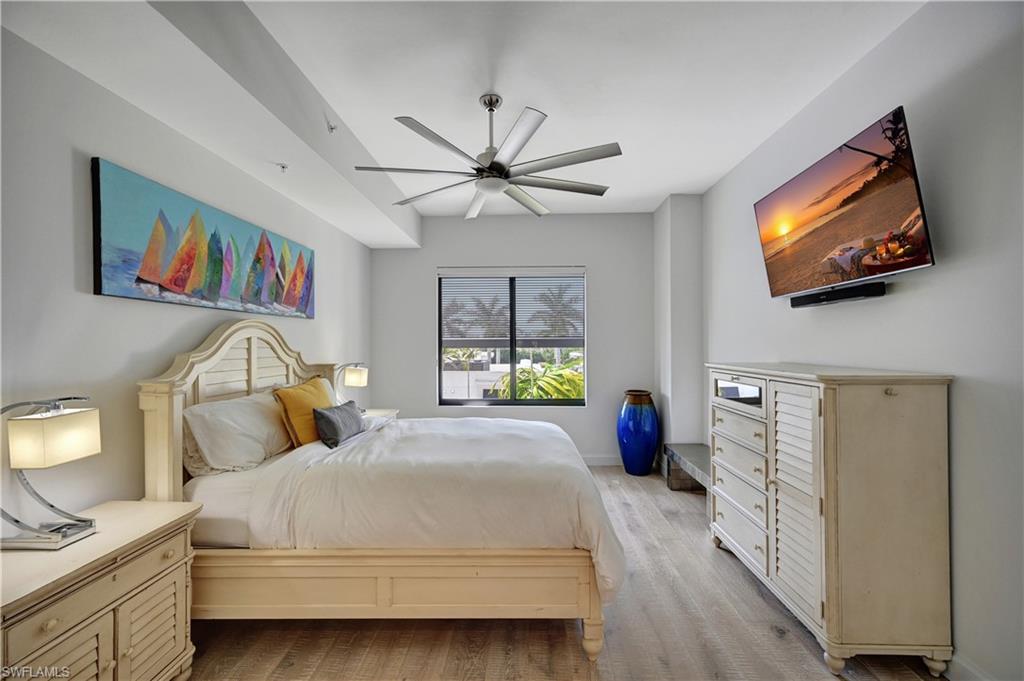 1111 Central AVE # 301
