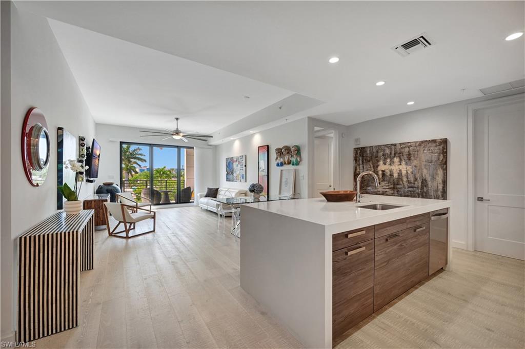 1111 Central AVE # 301