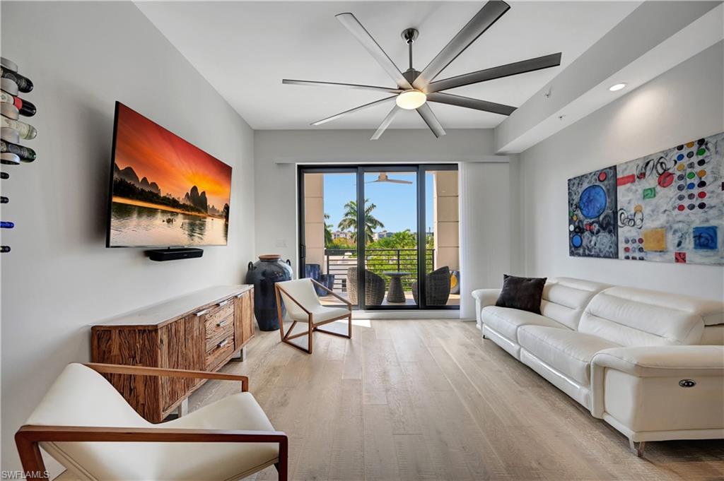 1111 Central AVE # 301