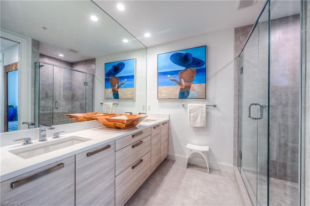1111 Central AVE # 301