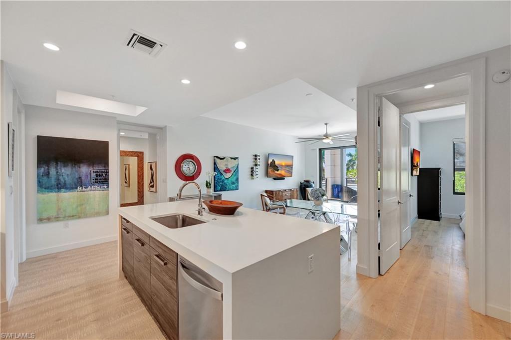 1111 Central AVE # 301