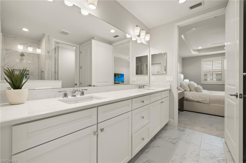 2647 Seychelles CIR # 2203