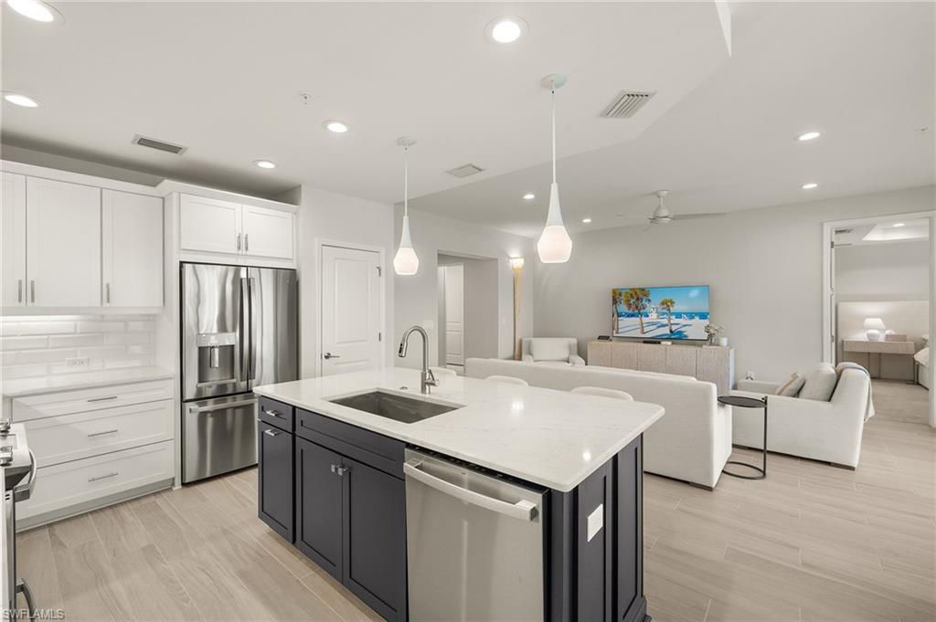 2647 Seychelles CIR # 2203