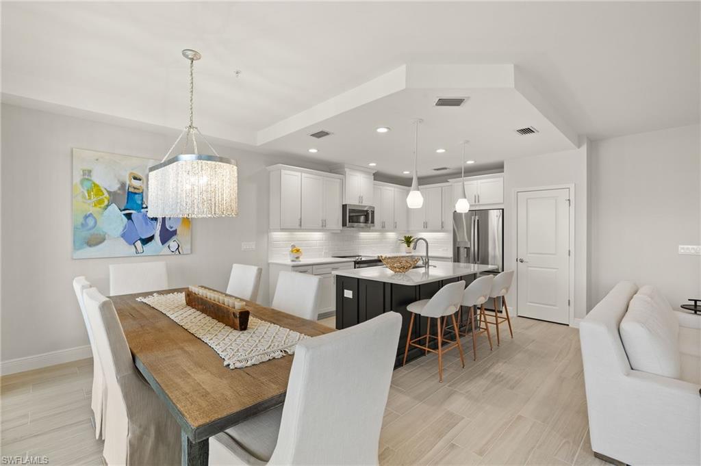 2647 Seychelles CIR # 2203