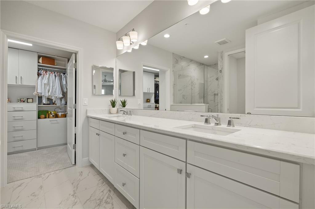 2647 Seychelles CIR # 2203