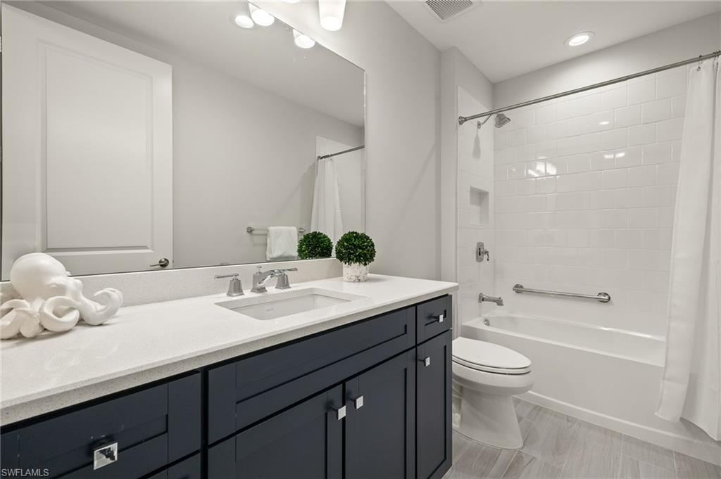 2647 Seychelles CIR # 2203