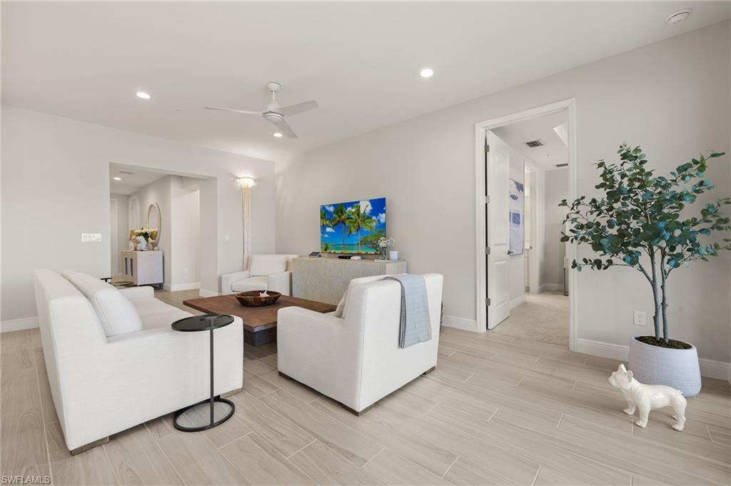 2647 Seychelles CIR # 2203