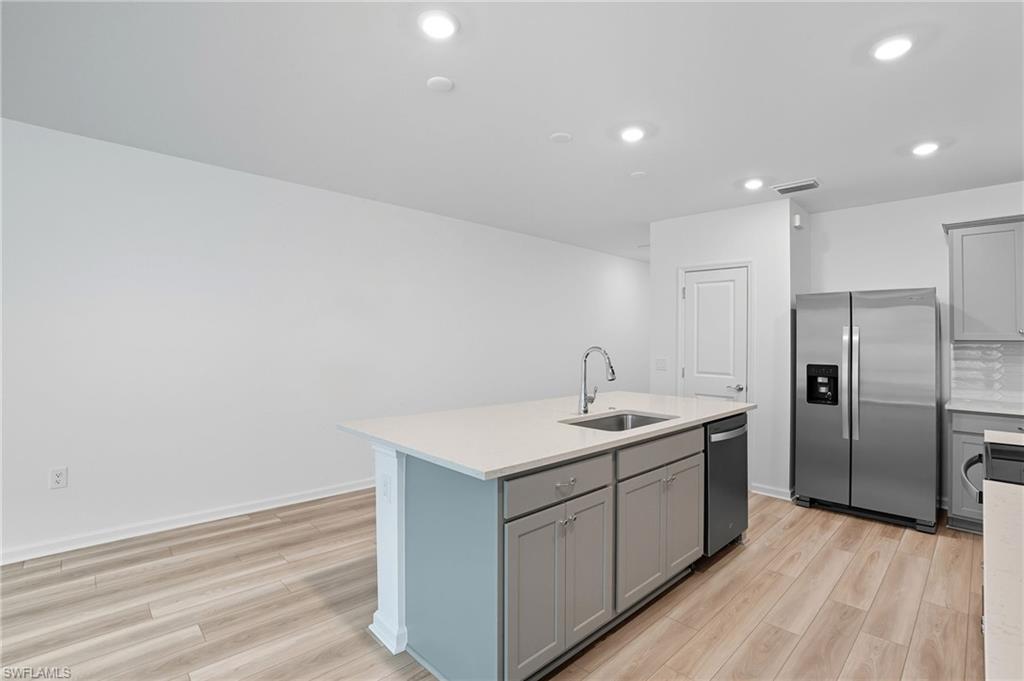 27883 Radiant CT