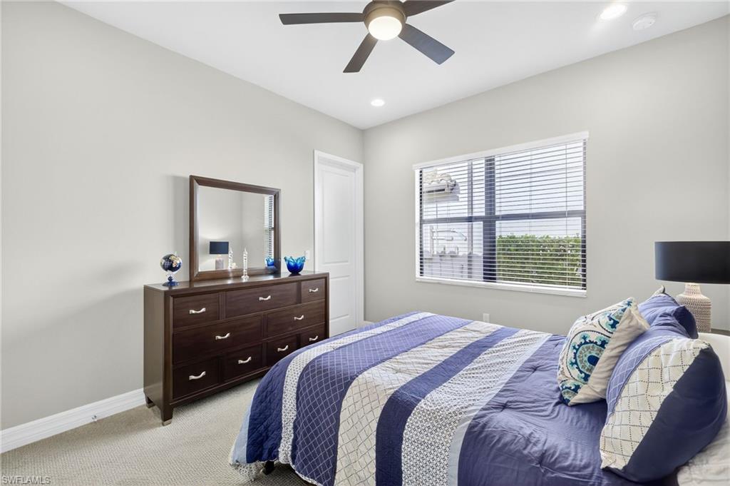 4678 Azalea DR