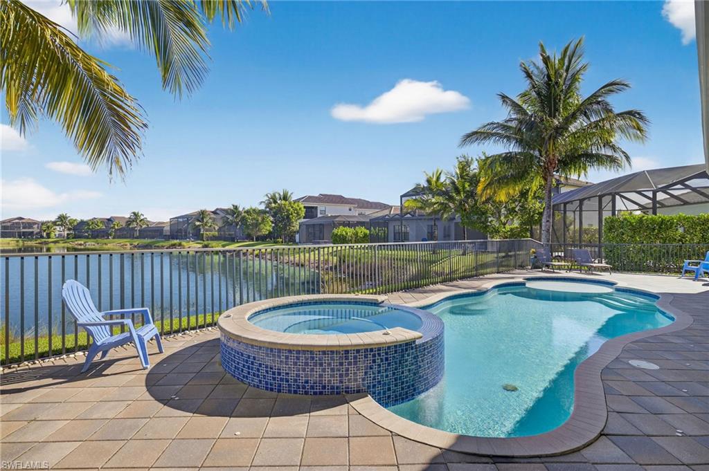 4678 Azalea DR