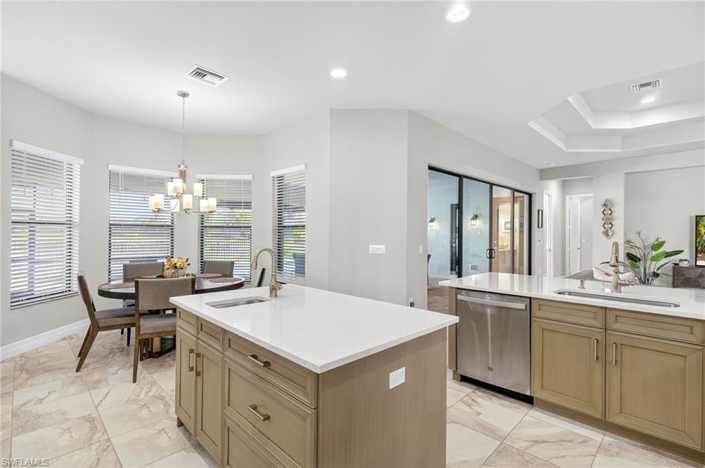 4678 Azalea DR