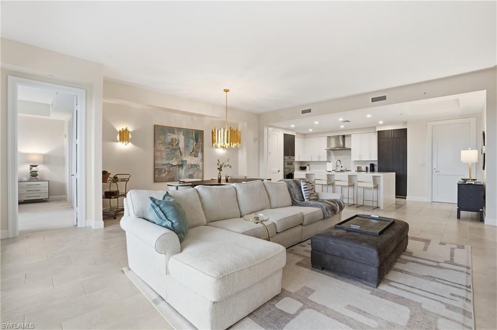 1125 Central AVE # 469