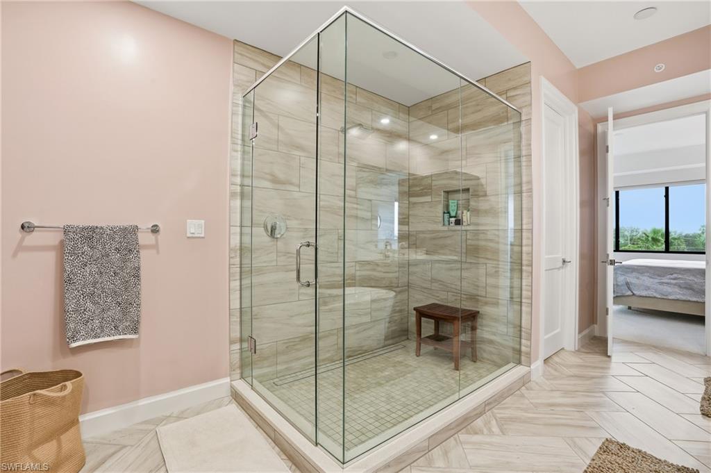 1125 Central AVE # 469