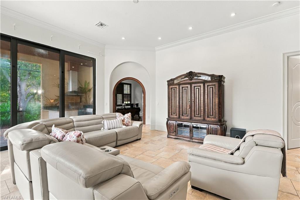 971 Tivoli DR