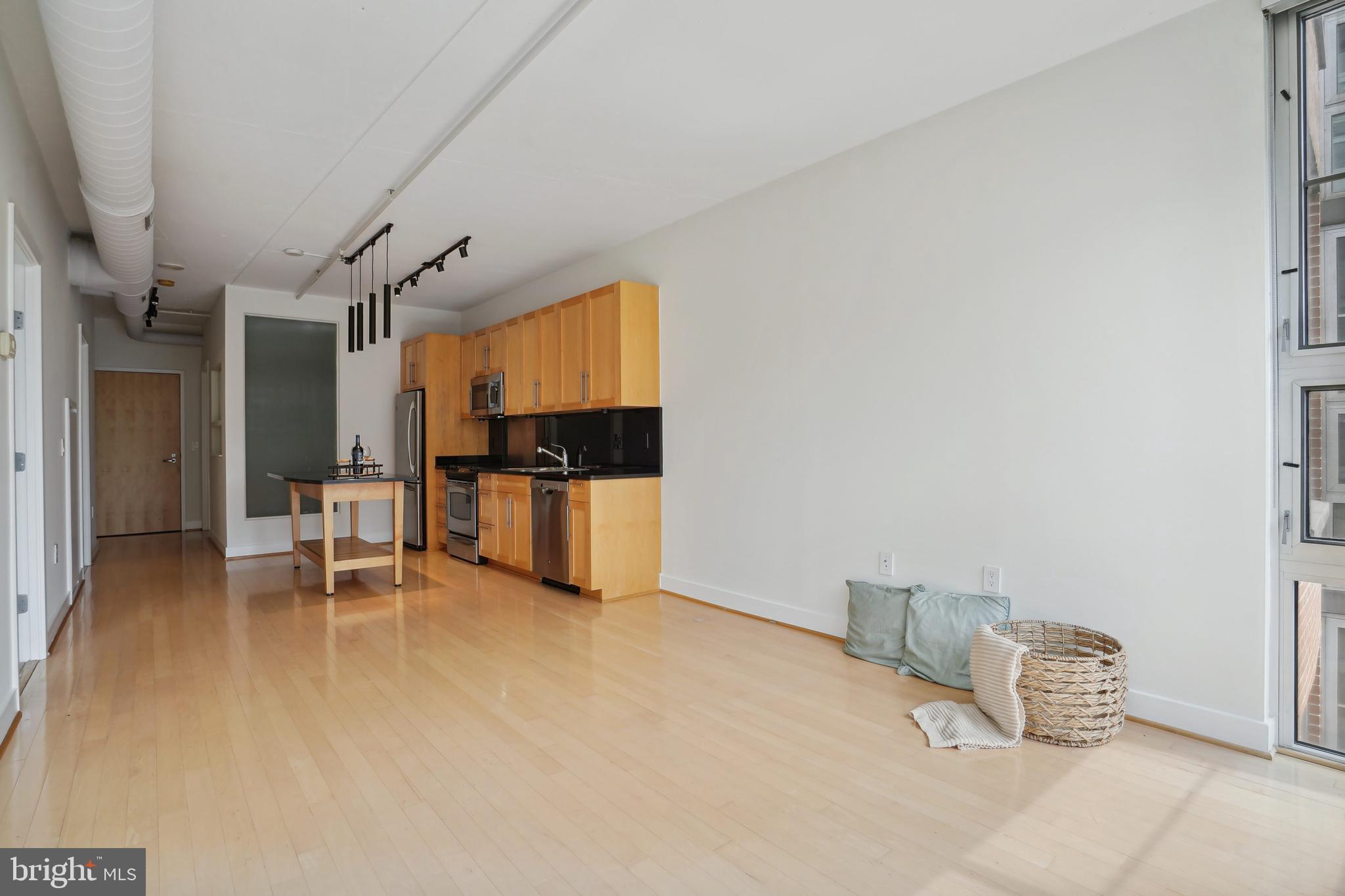 2125 14TH STREET NW Unit: 606