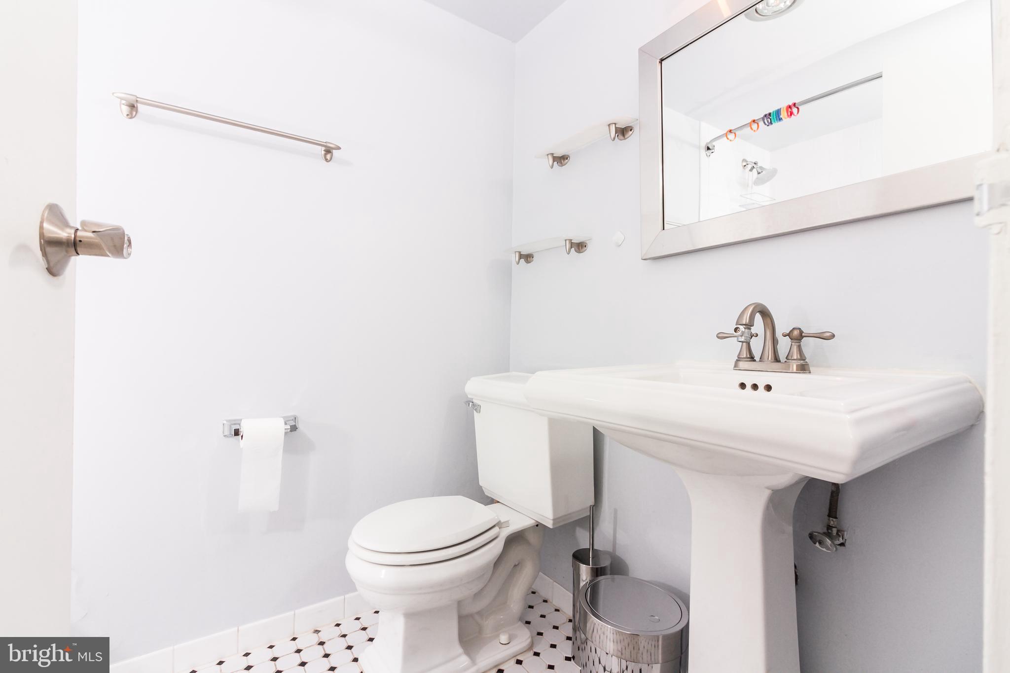 2030 F STREET NW Unit: 1011