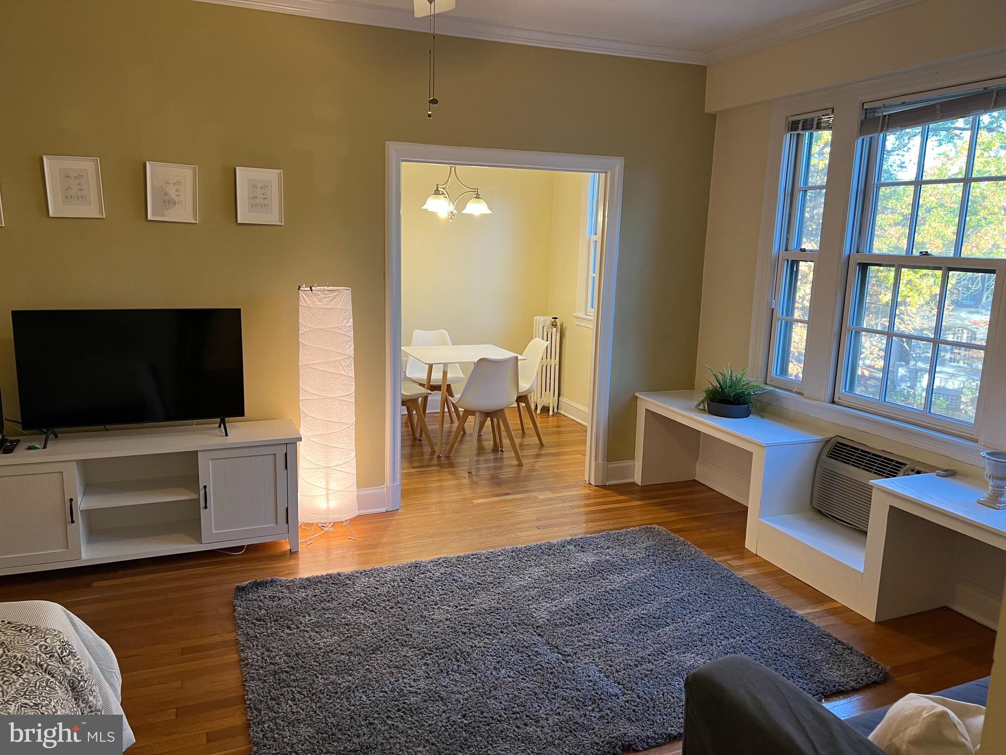 2032 Belmont ROAD NW Unit: 317