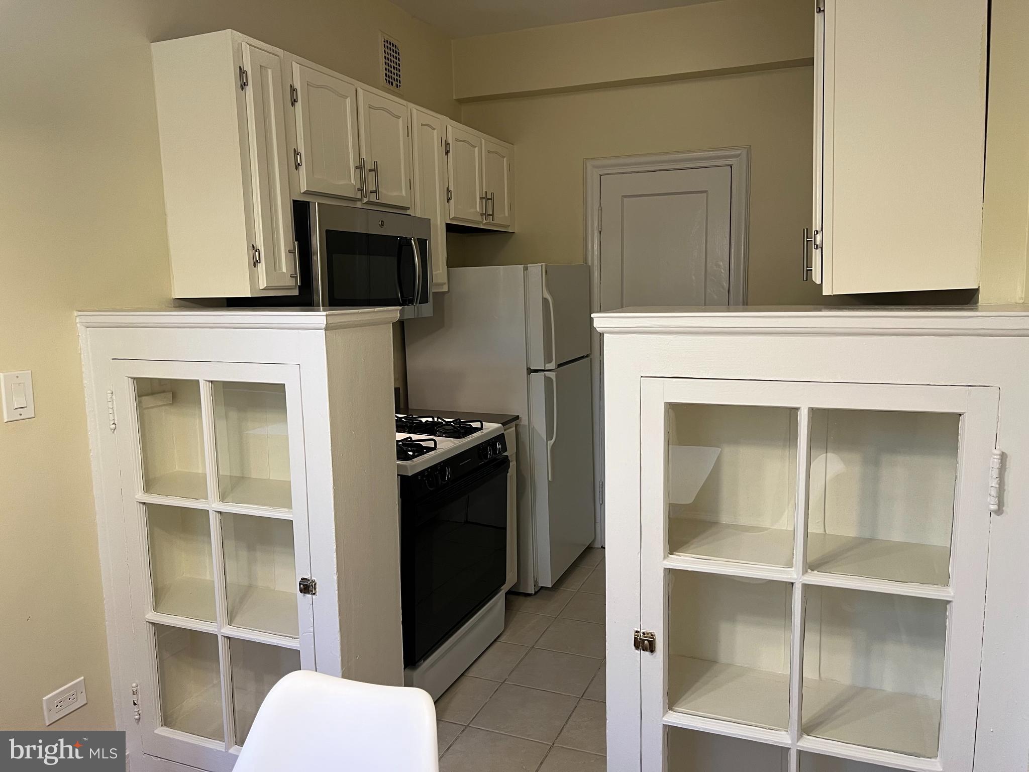 2032 Belmont ROAD NW Unit: 317