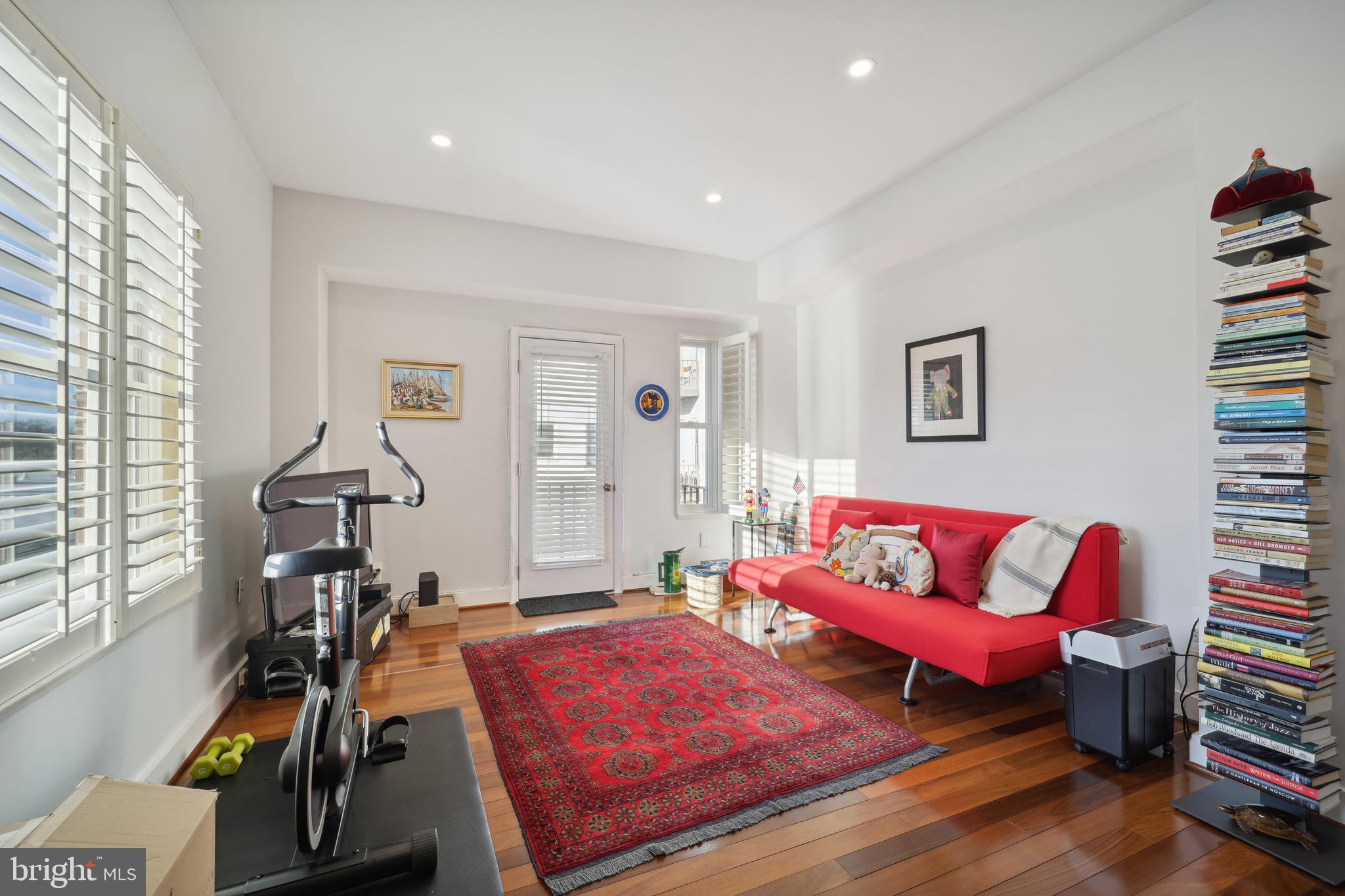 2127 California STREET NW Unit: 505