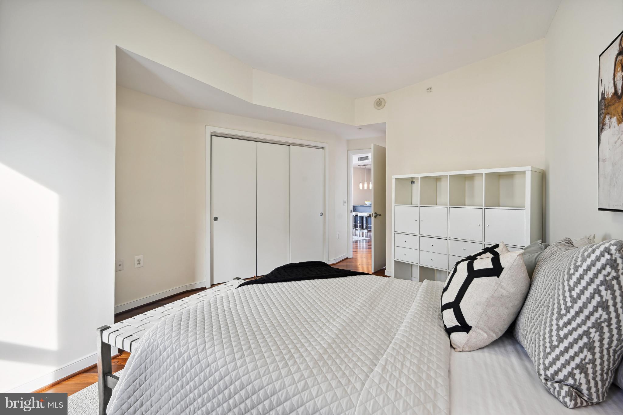 1010 Massachusetts Ave NW #1204