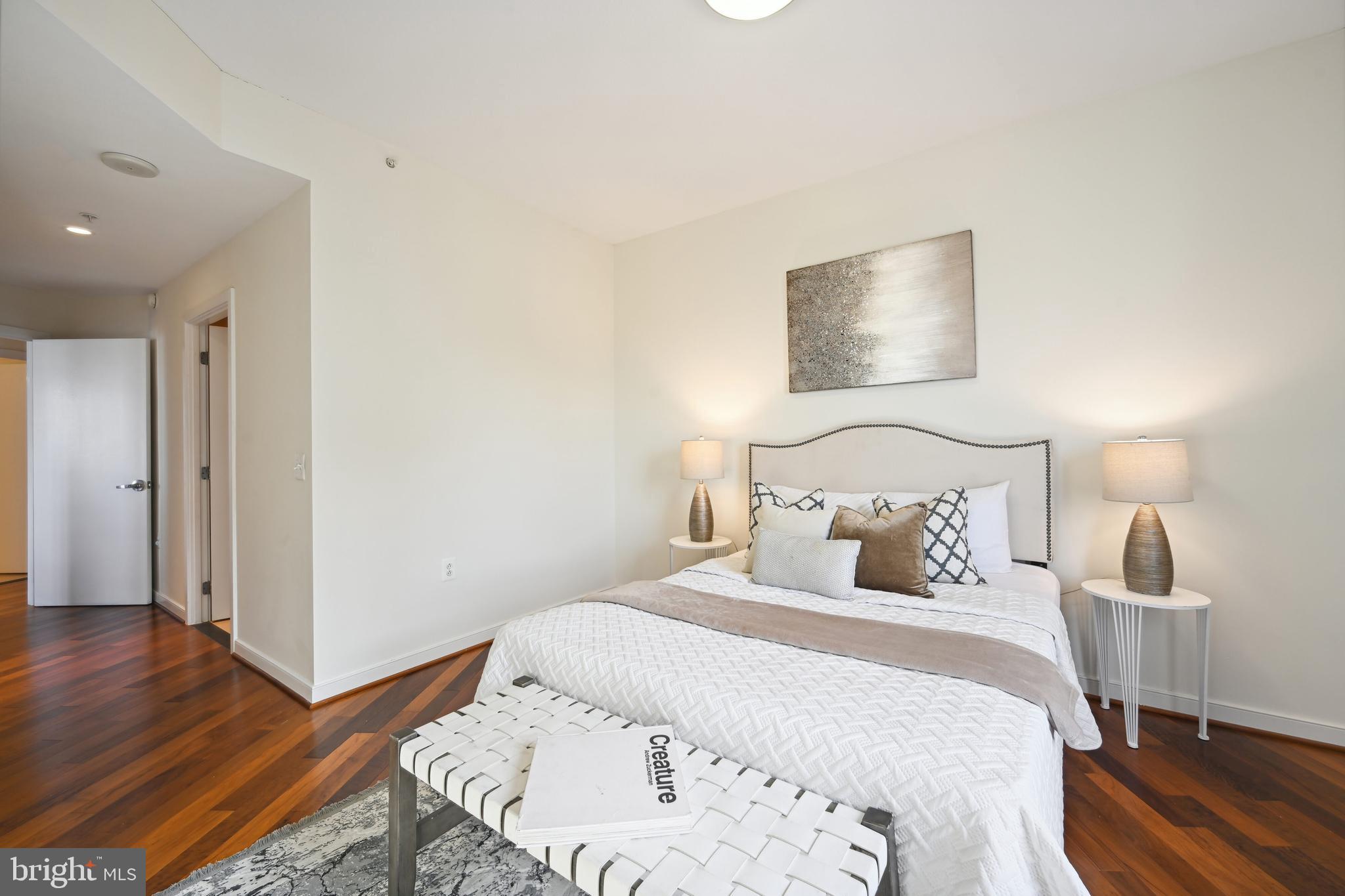 1010 Massachusetts Ave NW #1204