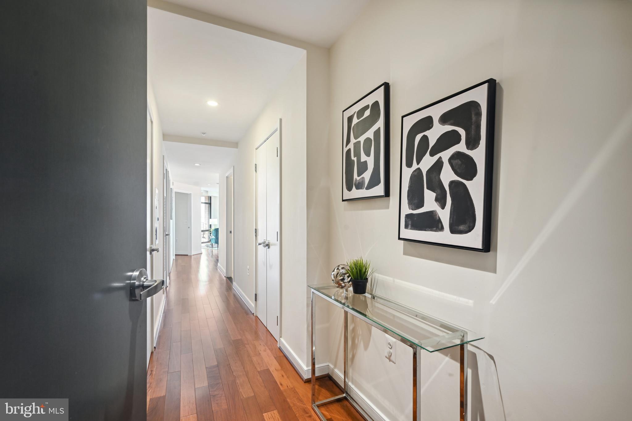 1010 Massachusetts Ave NW #1204