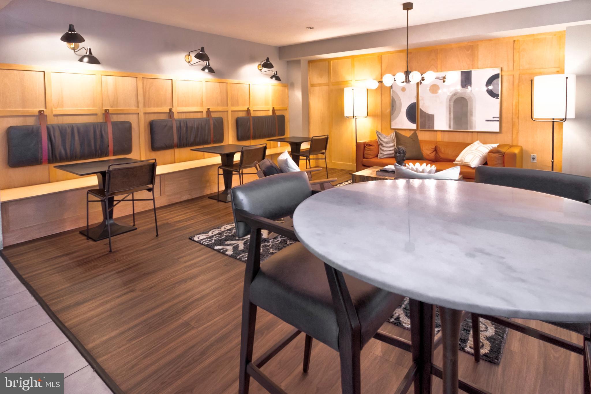 2030 F St NW #305