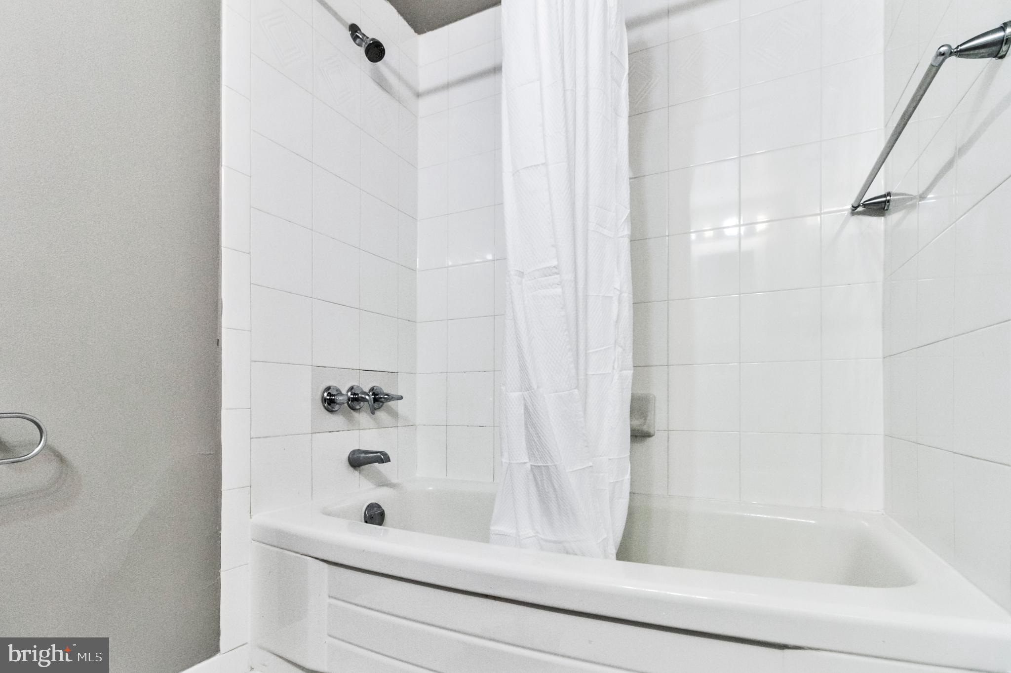2030 F St NW #305