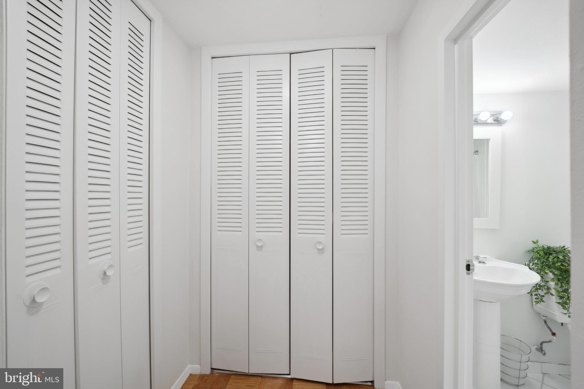 2030 F St NW #305