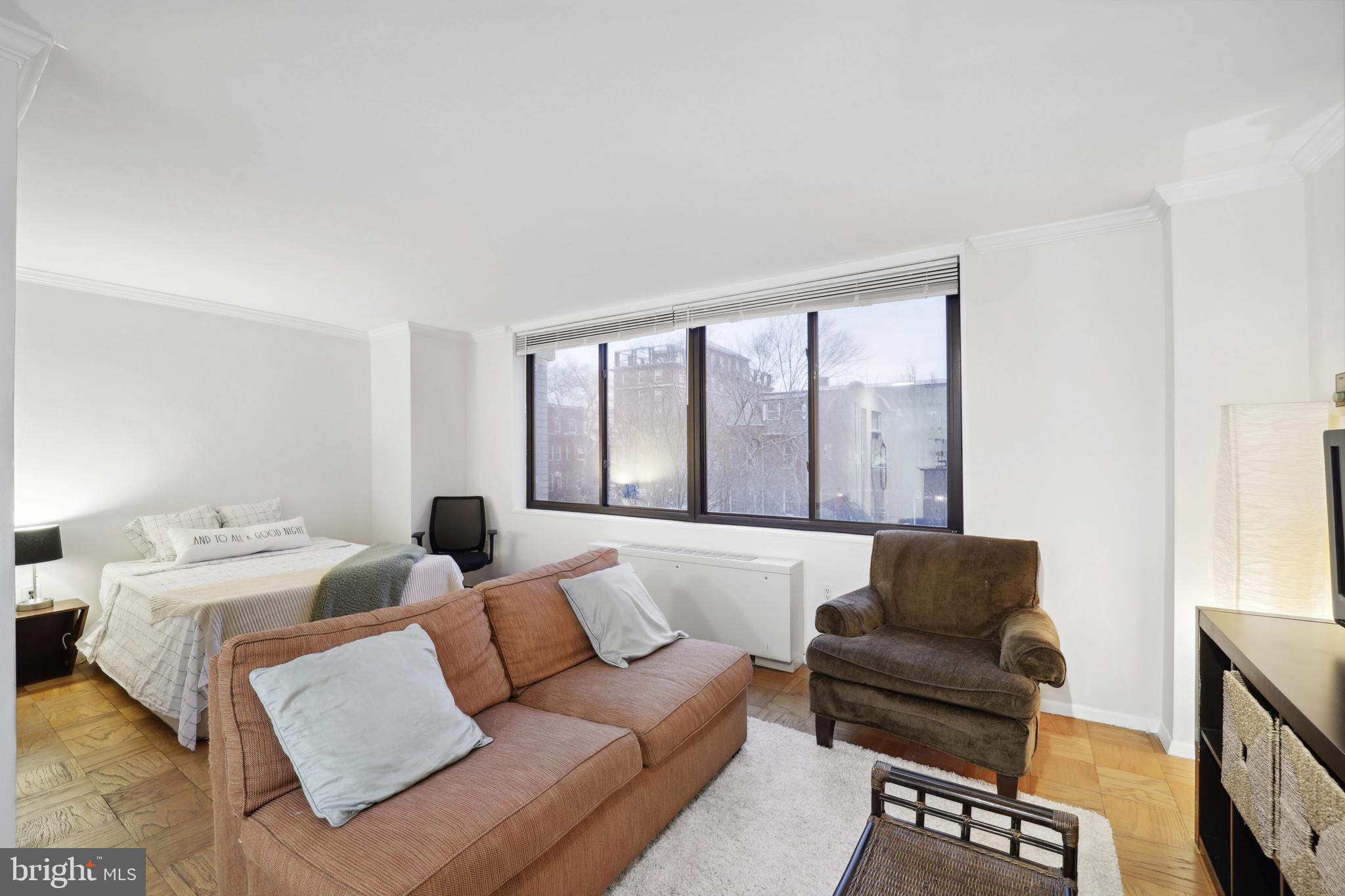 2030 F St NW #305