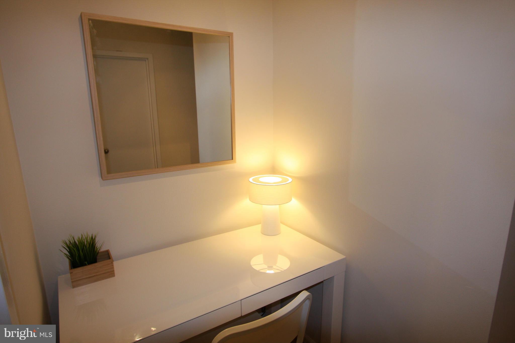 2030 F St NW #407