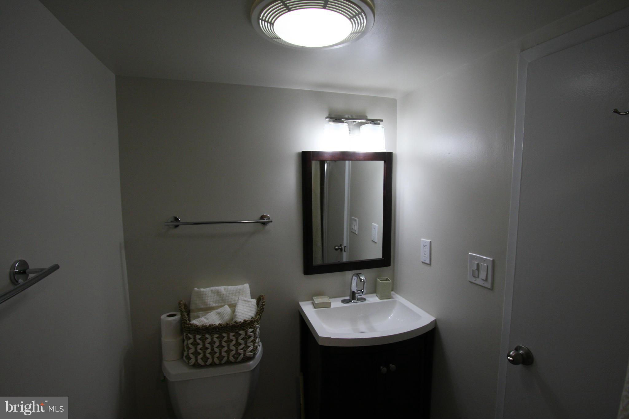 2030 F St NW #407
