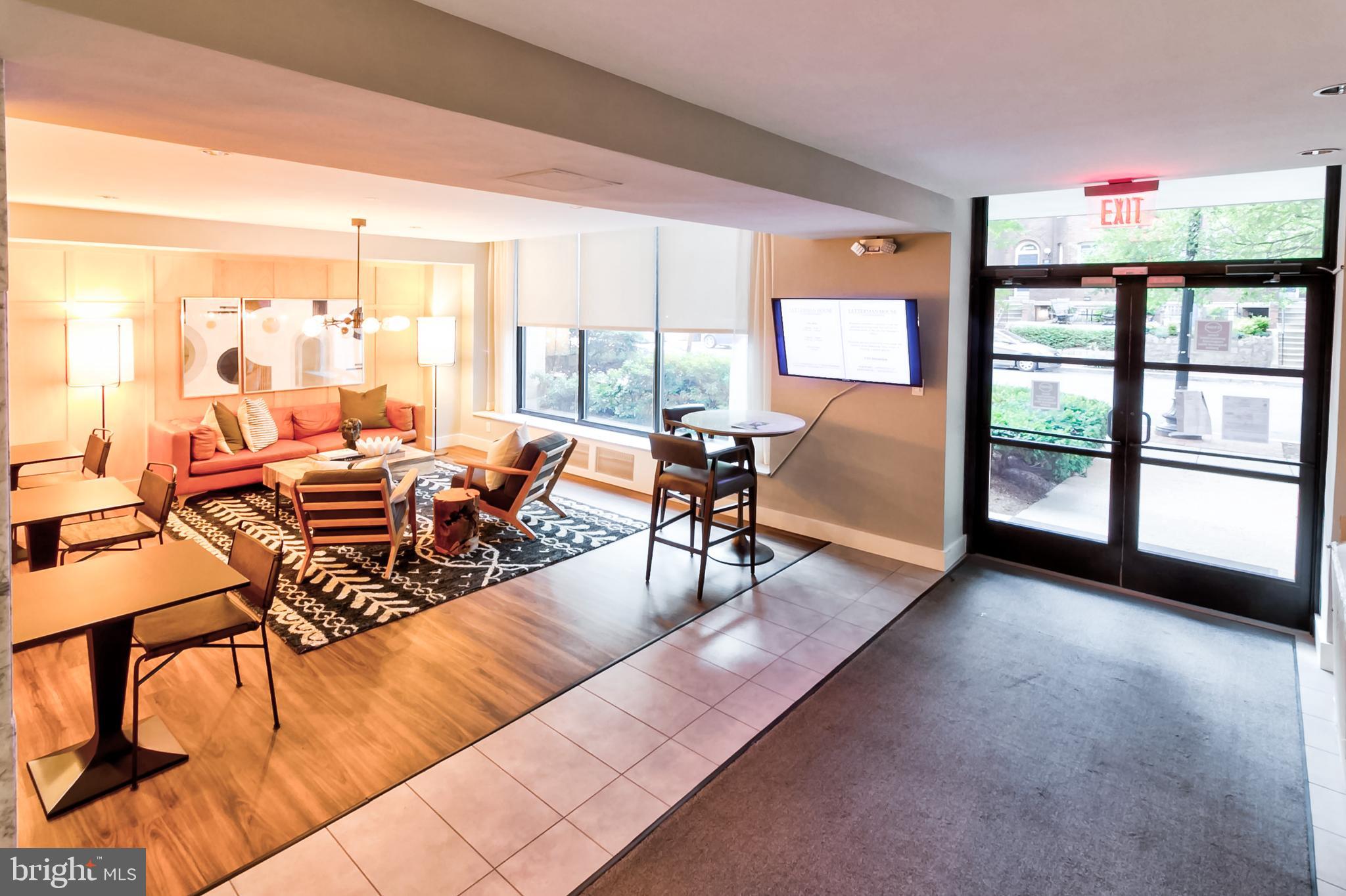 2030 F ST NW #803
