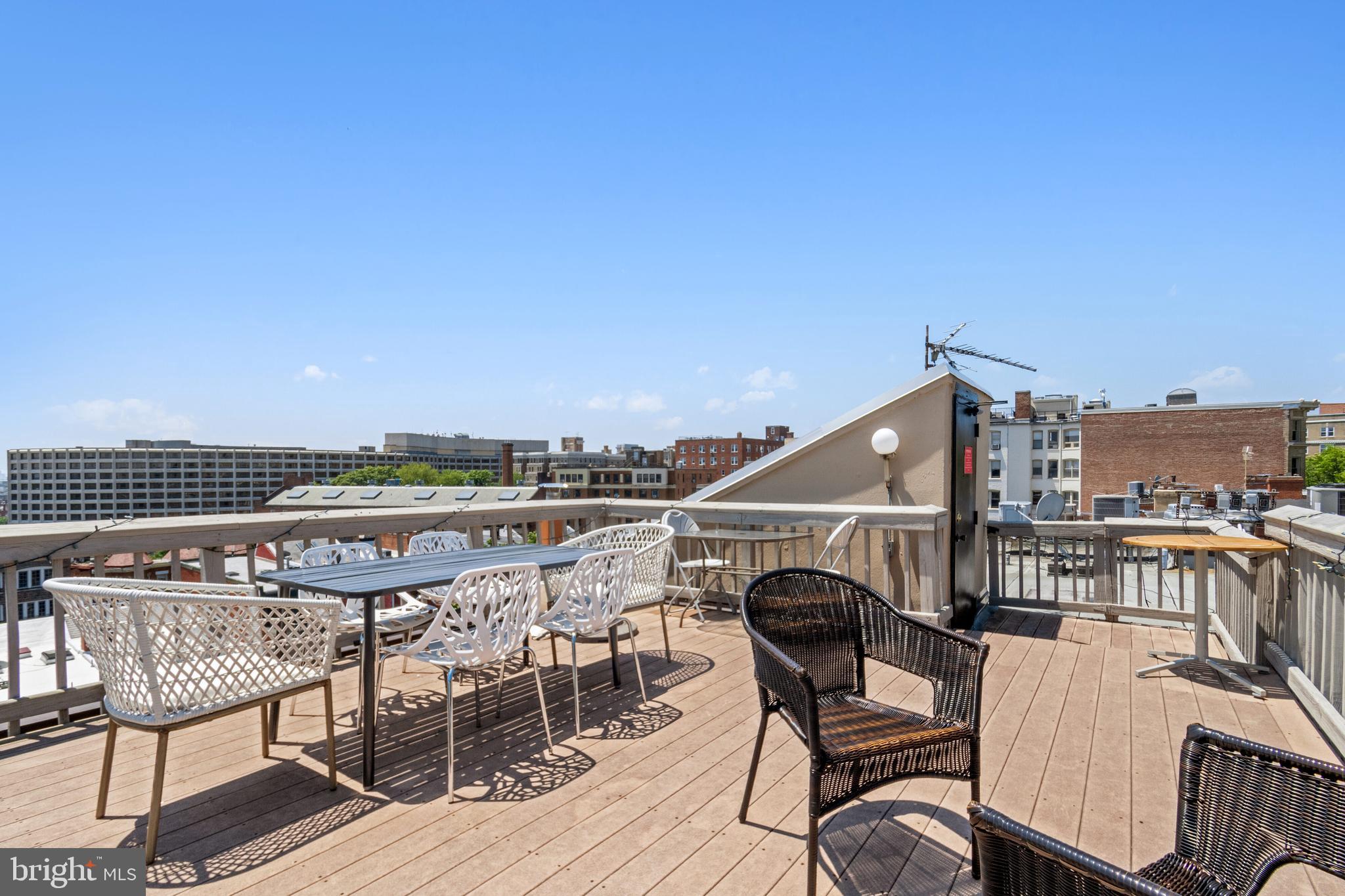 1848 WYOMING AVE NW #303
