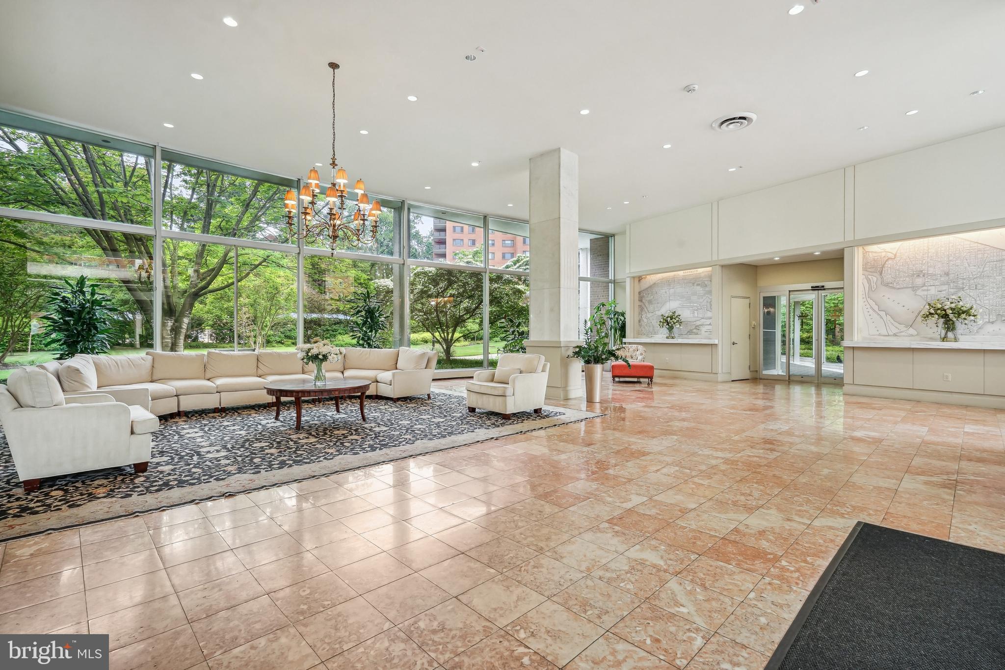 4201 Cathedral Ave NW #719e