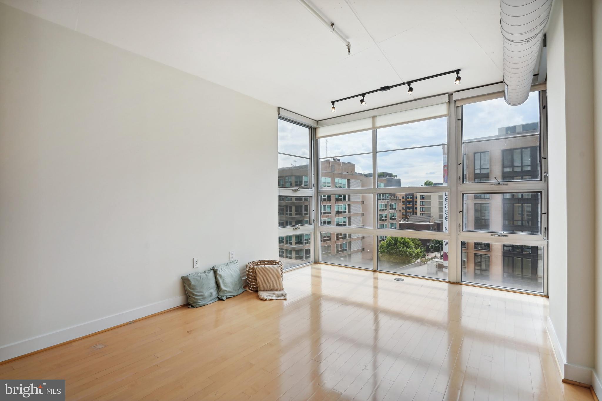 2125 14th St NW #606