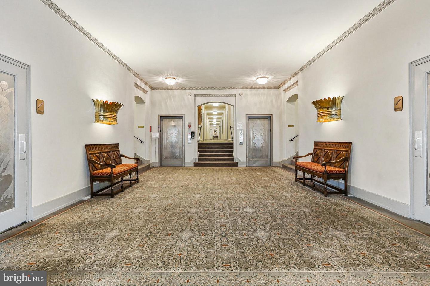 3900 Cathedral Ave NW #310a