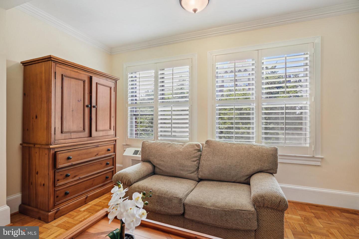 3900 Cathedral Ave NW #310a