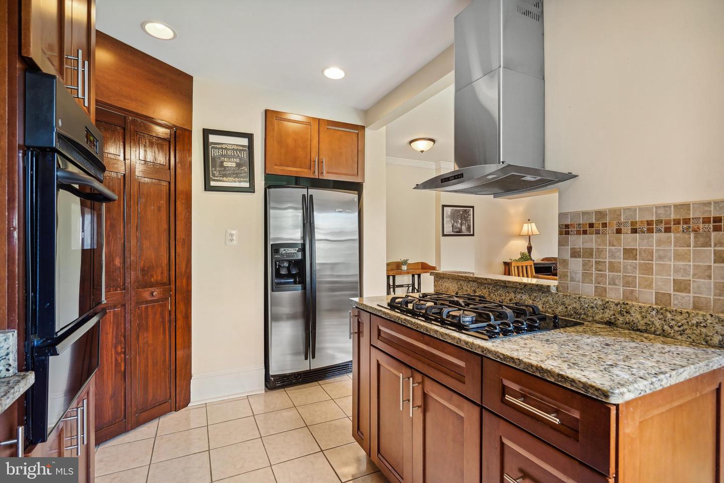 3900 Cathedral Ave NW #310a