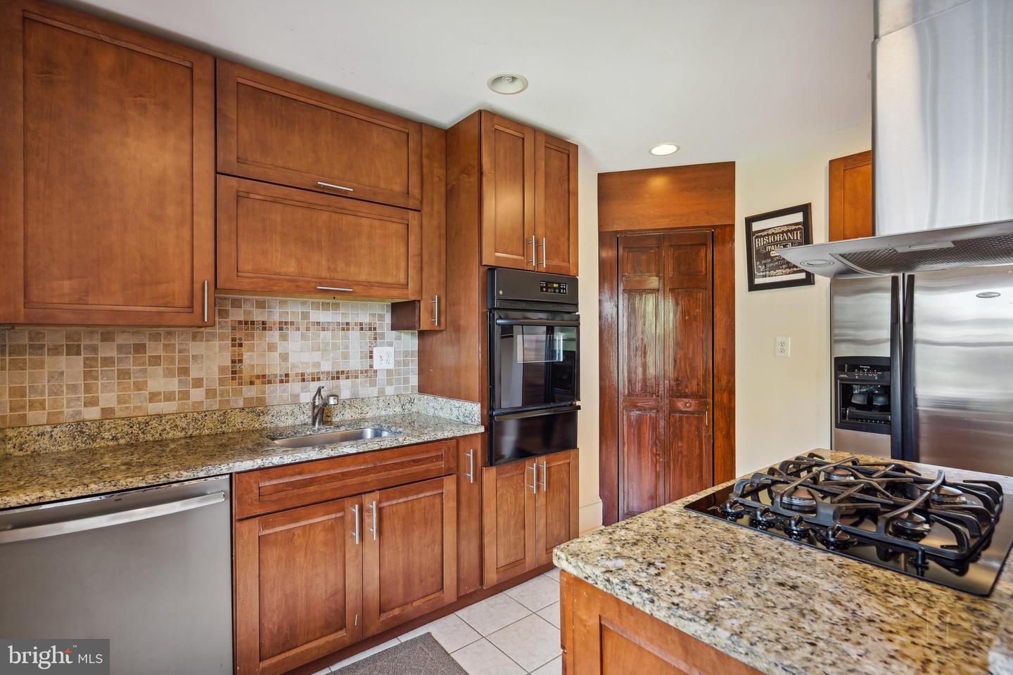 3900 Cathedral Ave NW #310a