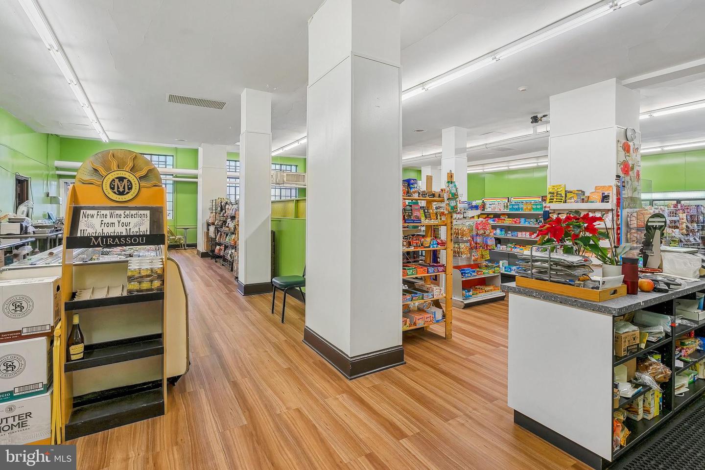 3900 Cathedral Ave NW #310a