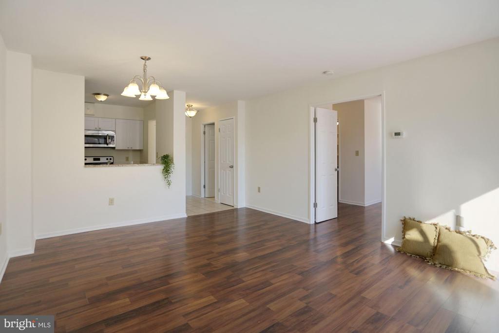 2320 WISCONSIN AVE NW #510