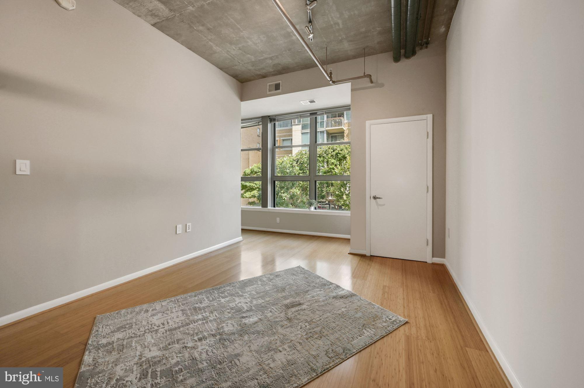 1300 N ST NW #218